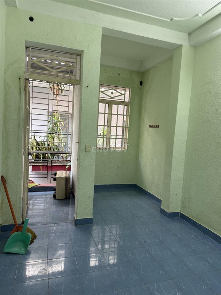 Hẻm 5m, nhà nguyên căn chính chủ 82/18/3 Trần mai ninh, 2 lầu, 10tr