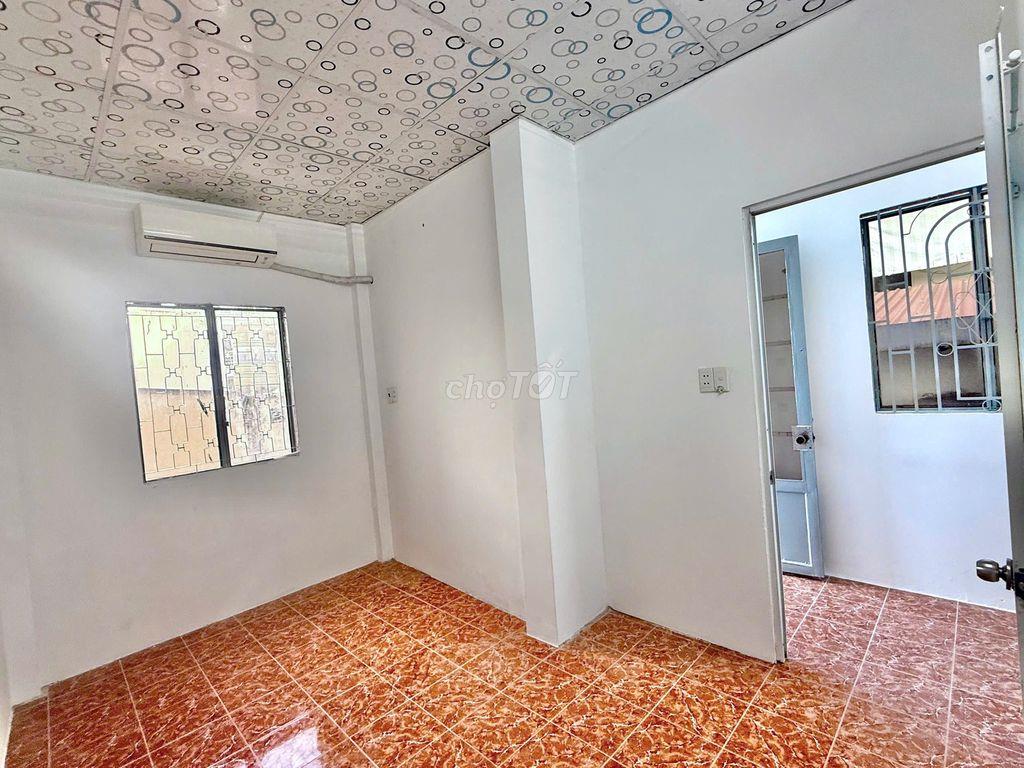 10,5 tr/thág - Chính chủ cho thuê nhà nguyên căn Tân Bình 95m2 sử dụng