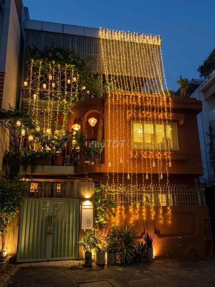 CHO THUÊ NHÀ HUỲNH VĂN BÁNH , PHÚ NHUẬN - NGANG 10M - GIÁ 40 TRIỆU