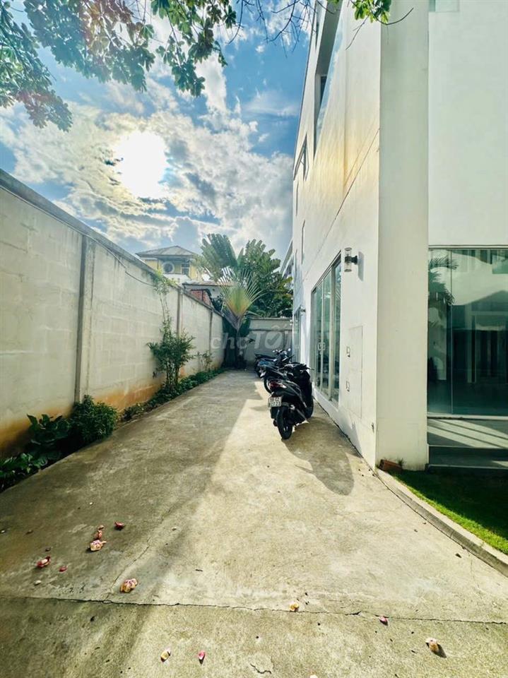 Cho thuê villa 38/4A đường Nguyễn Văn Trỗi, Cầu Kiệu, TP.HCM