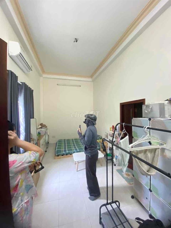 Cho Thuê Nhà Hẻm Xe Hơi