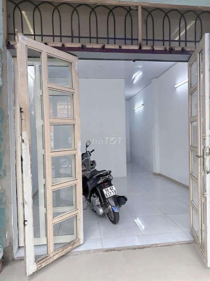 Cho thuê mặt bằng kinh doanh hẻm 124 Phan Huy Ích