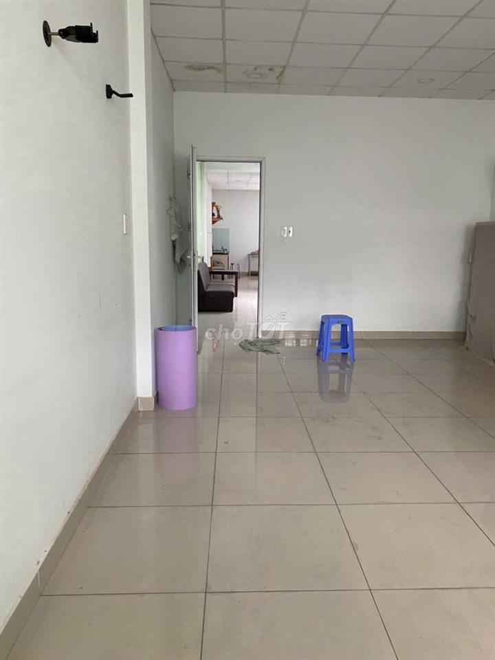Cho thuê nhà MT nguyên căn