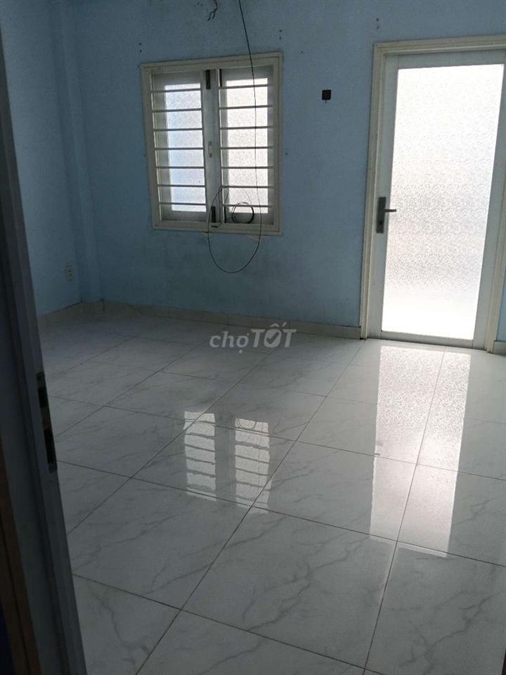 nhà cho thuê có nội thất hẻm 373/ lý thường kiệt p8tb