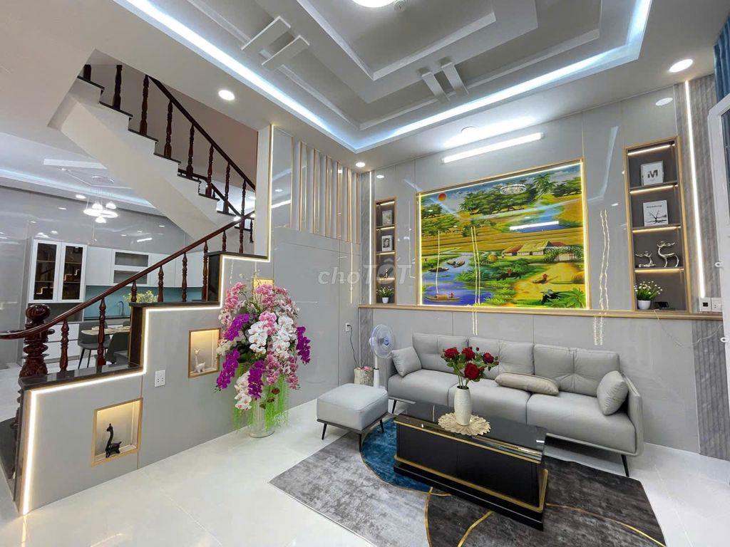 Cần cho thuê nhà HXH 102/2A Phan Huy Ích P.15 Q.Tân Bình