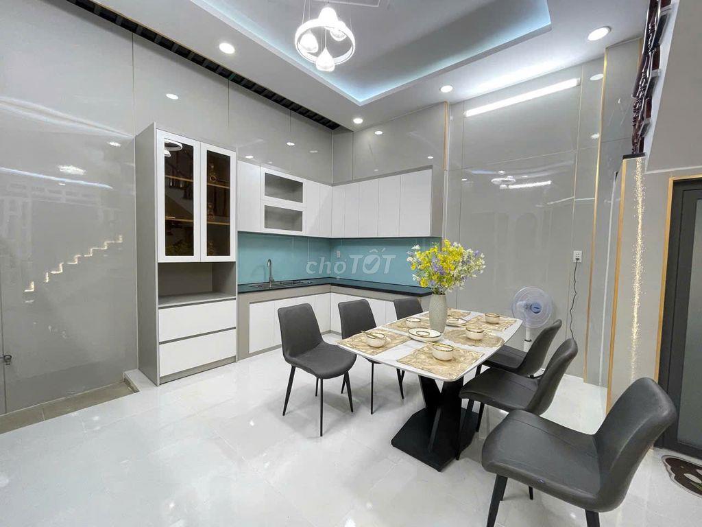Cần cho thuê nhà HXH 102/2A Phan Huy Ích P.15 Q.Tân Bình