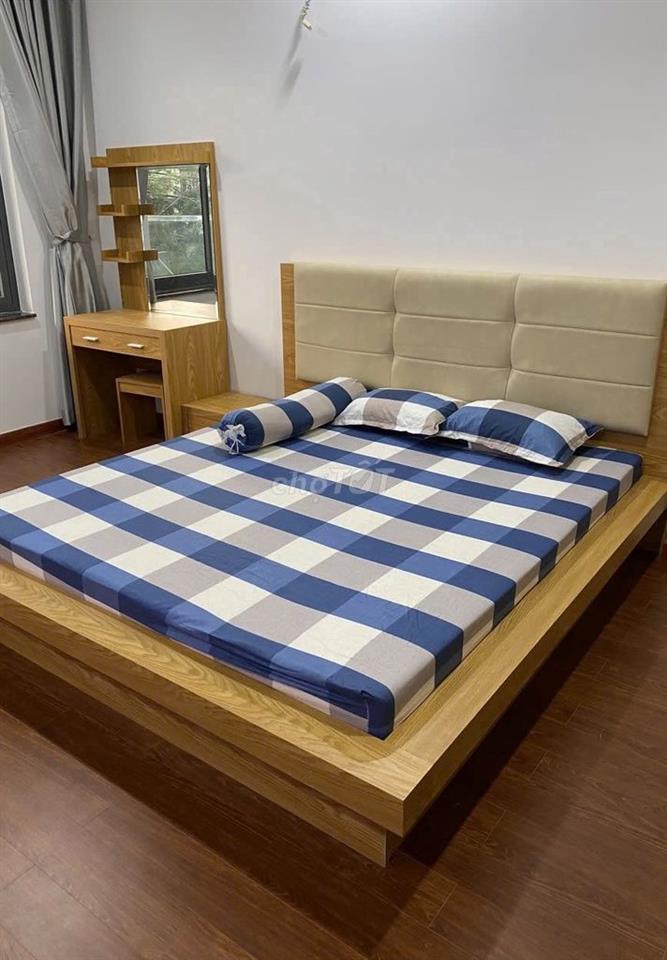 Cho thuê nhà HXH 89/4B Nguyễn Hồng Đào P.14 Q.TB kế bên khu Bàu Cát