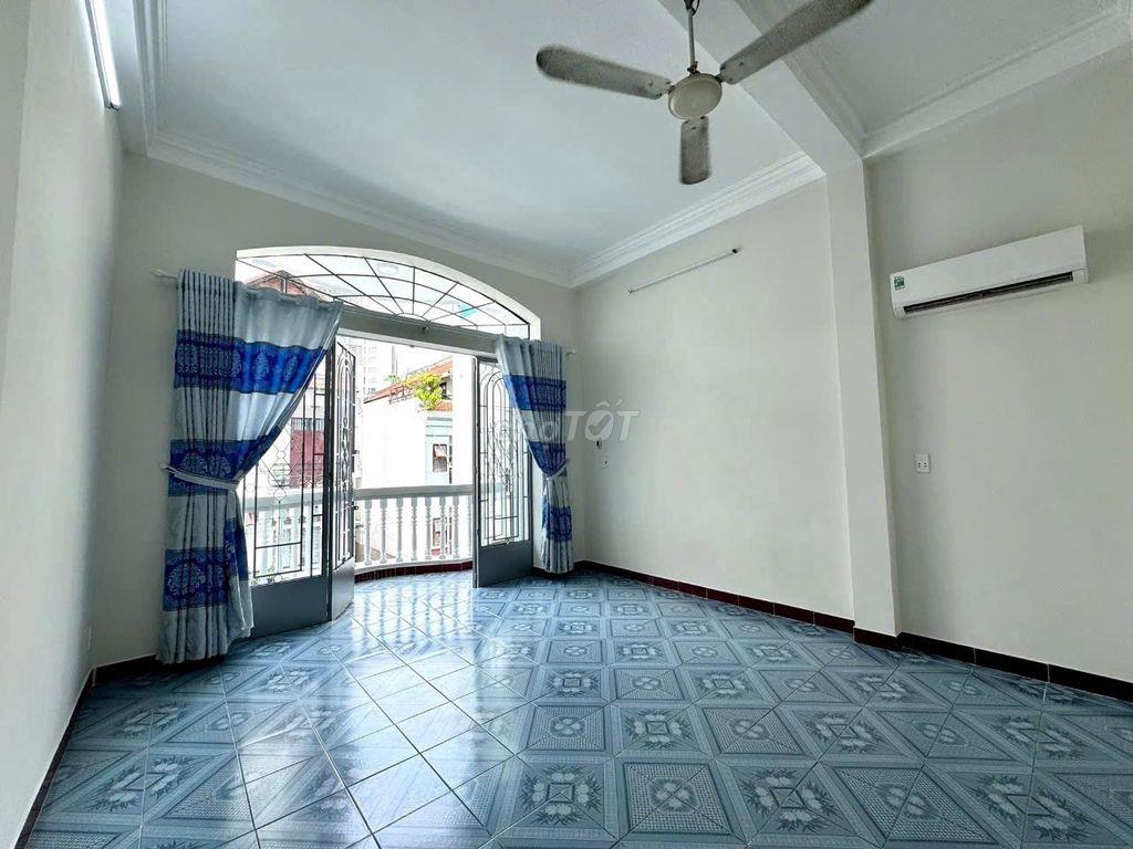 🍁 CHO THUÊ NHÀ MT NHẤT CHI MAI_5x18m_TRỆT 2 LẦU_ SÂN RỘNG.
