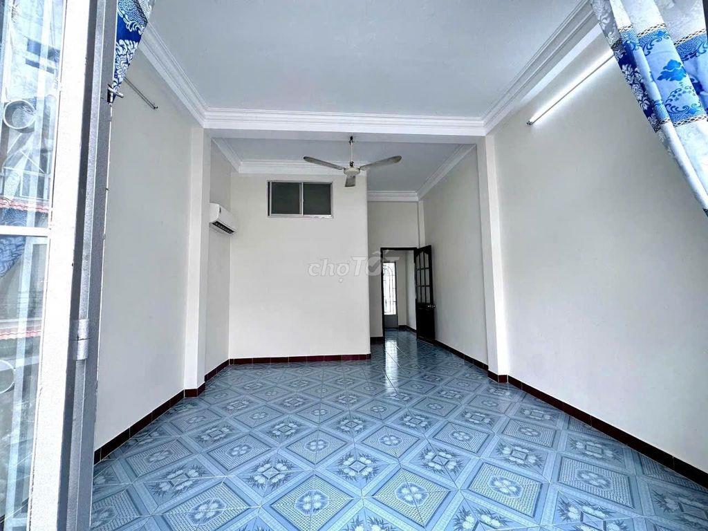 🍁 CHO THUÊ NHÀ MT NHẤT CHI MAI_5x18m_TRỆT 2 LẦU_ SÂN RỘNG.