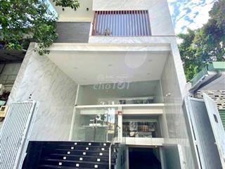 🏠 CHO THUÊ TÒA NHÀ MT ÚT TỊCH_7x18m, HẦM TRỆT 4 LẦU, THANG MÁY.