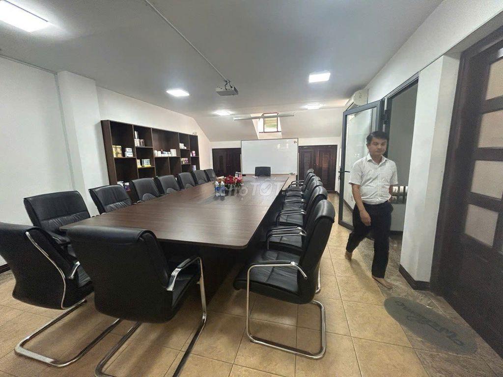🏡  Biệt Thự Cho Thuê HXH Phổ Quang_8,5x18m_Trệt 3 Lầu, Gara Ô Tô