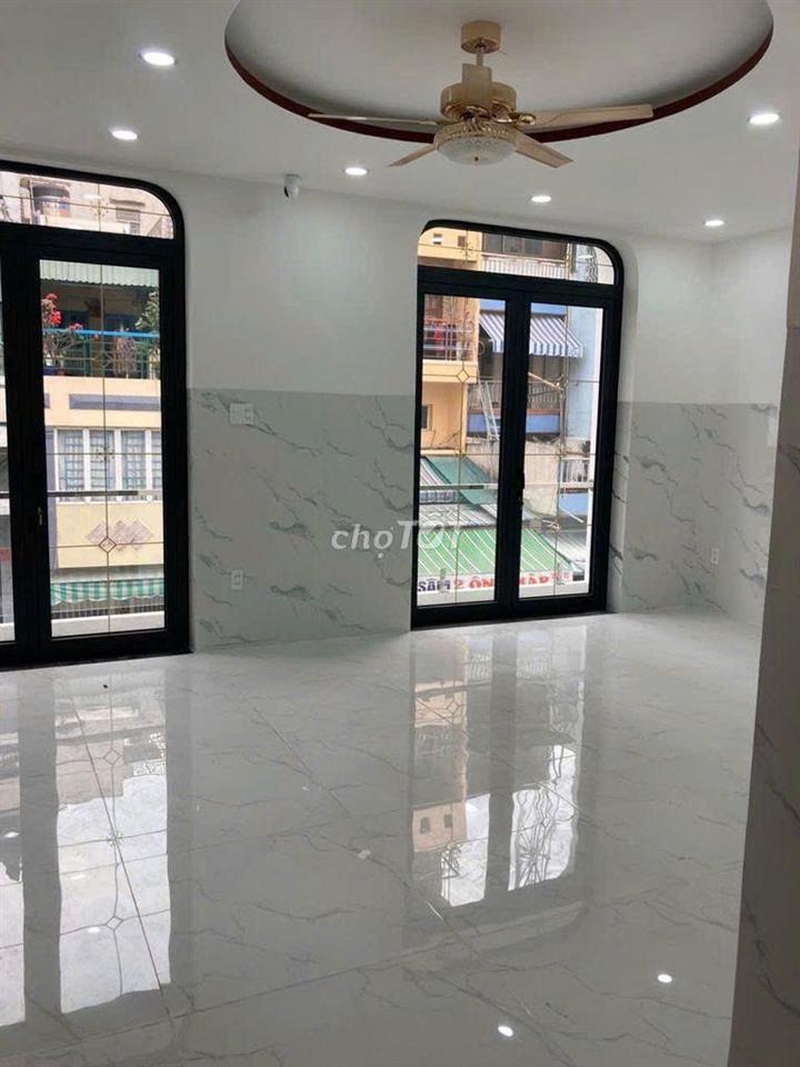 🌳 NHÀ MỚI TINH_MẶT TIỀN BẠCH ĐẰNG_8x20m_TRỆT 2 LẦU CHO THUÊ.