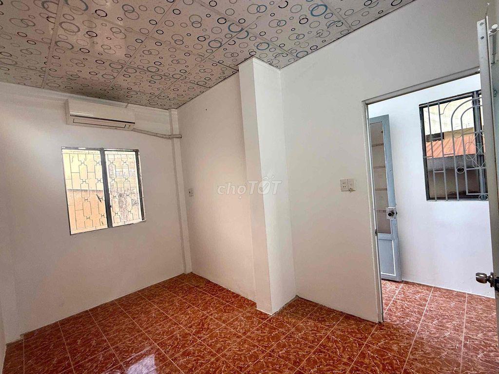 Nhà cho thuê khu vực Tân bình gần sân bay và trường học