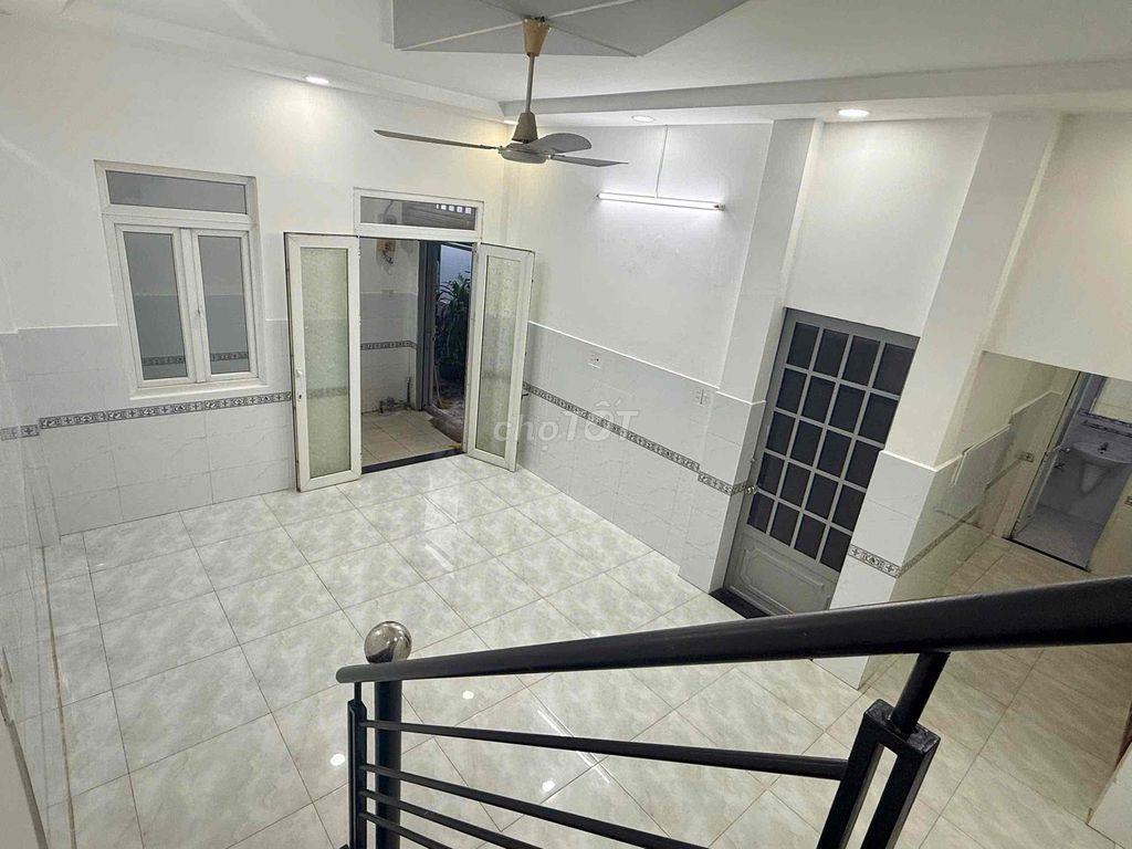 Nhà cho thuê khu vực Tân bình gần sân bay và trường học