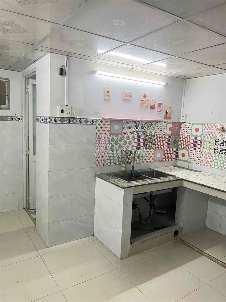 Bán nhà chung cư tầng trệt
