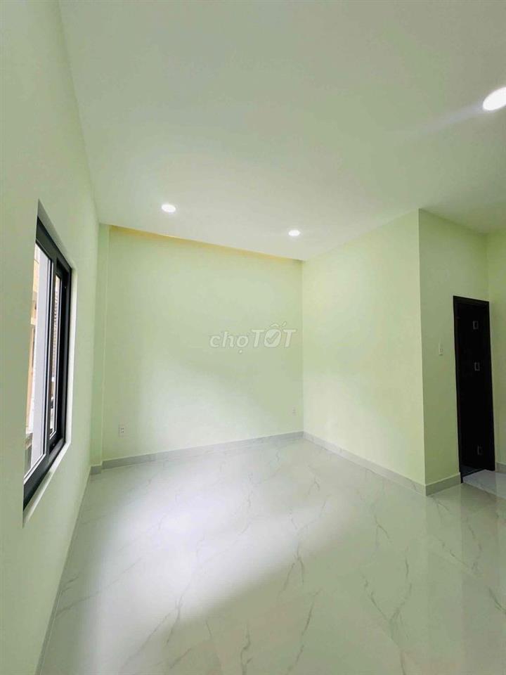 Mặt tiền đường Nguyễn Thái Bình P4 TB💥2 Lầu ST nhà mới ✅ 23tr/tháng