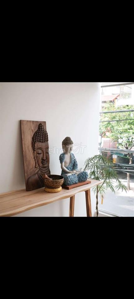Cho thuê 1 phòng lầu 1 nhà mặt tiền đường Hồng Lạc