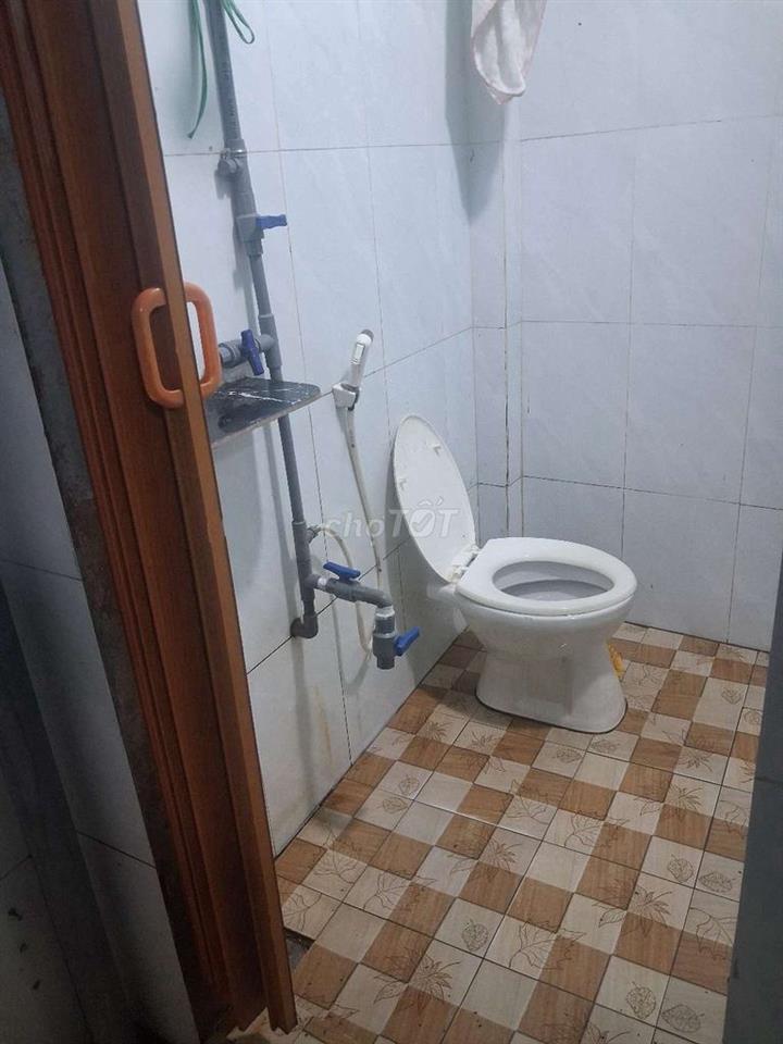 cho thuê nhà nhỏ . hẽm cụt đường huỳnh văn  nghệ