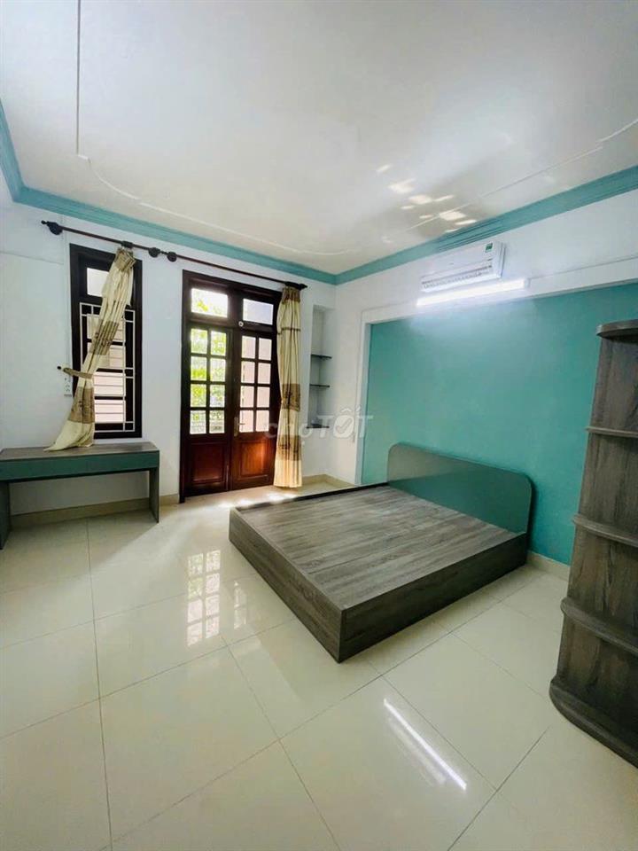 Ban Công Lớn - Lê Văn Huân - ETOWN Cộng Hòa - 27m2 - Giá 5tr4