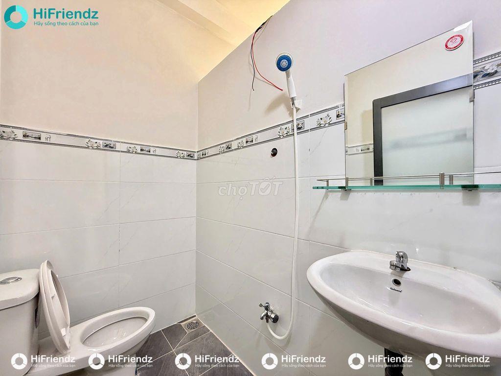 Phòng Ban Công - FULL NT - EWTON - Cộng Hòa -  giá chỉ 5 triệu