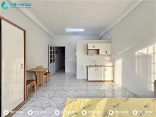 Phòng Ban Công - FULL NT - EWTON - Cộng Hòa -  giá chỉ 5 triệu