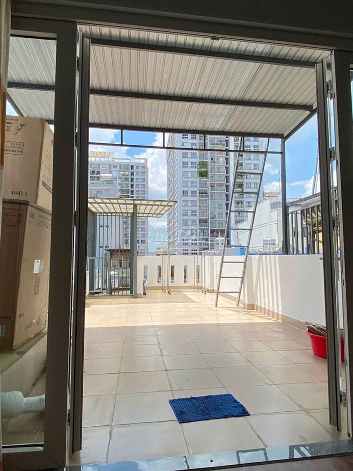 Studio Ban Công Lớn 35m2 - Bàu Cát - Trương Công Định - chỉ 6,5 Triệu