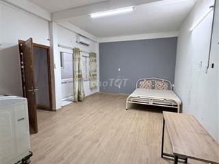 Phòng Lớn 30m2 - Nội Thất - Bình Giã - Cộng Hoà - giá 4tr5