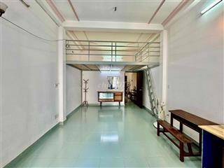 RẺ - 50m2 có gác - ban công - cách Đại Học Văn Hiến 500m - chỉ 5.9tr