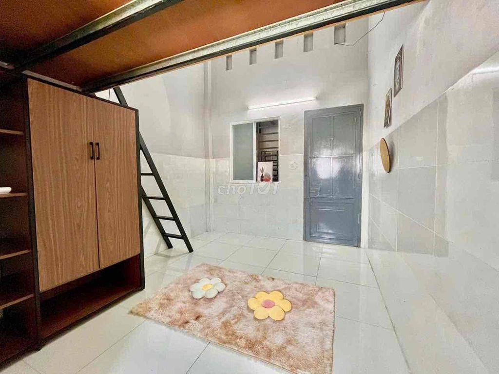 Phòng trọ Cộng Hoà - Dt 25m2 - giá 3tr8 - 4tr1