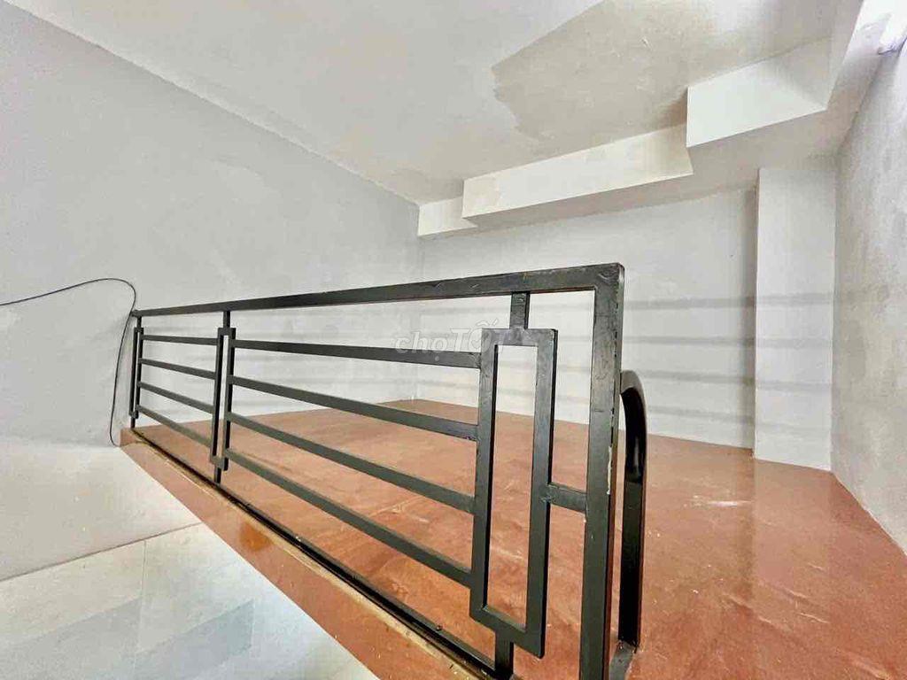 Phòng trọ Cộng Hoà - Dt 25m2 - giá 3tr8 - 4tr1