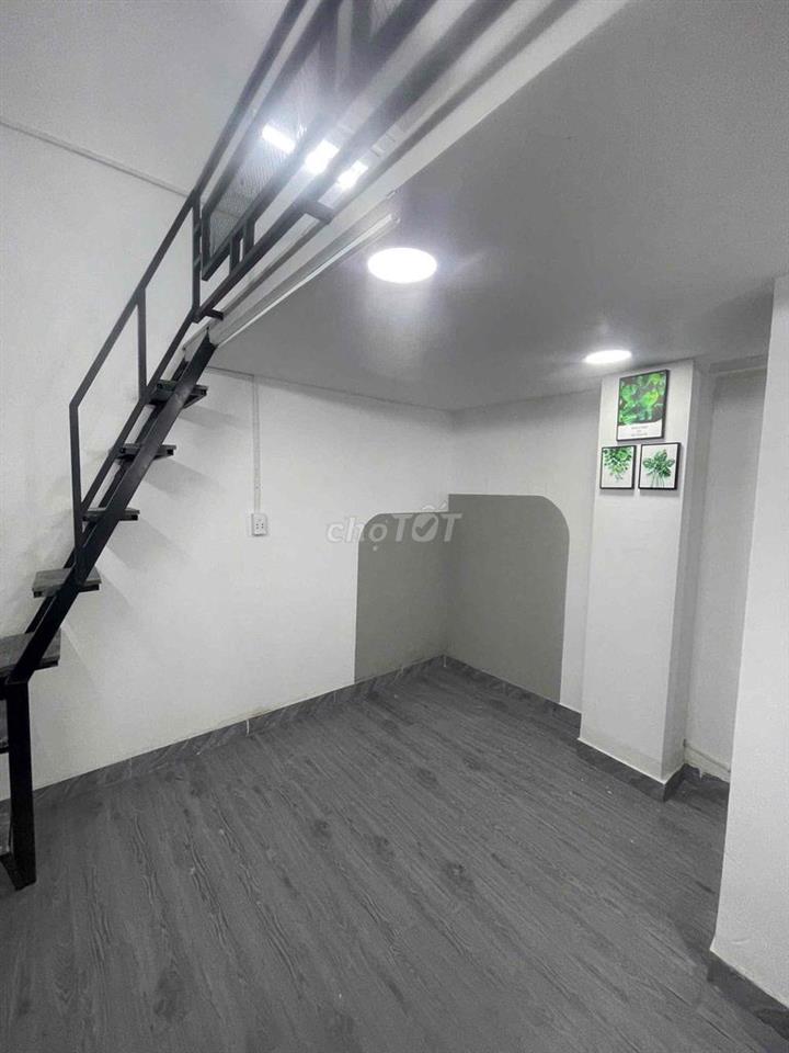 Phòng Mới Cộng Hoà - Học Viện HK - Giá chỉ 3tr9