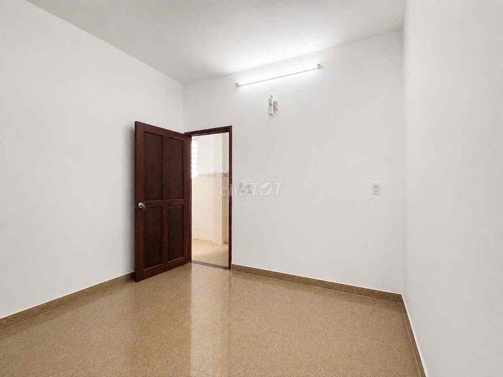 Phòng giá rẻ - Trường Chinh - Lạc Long Quân giá chỉ 3.5 triệu