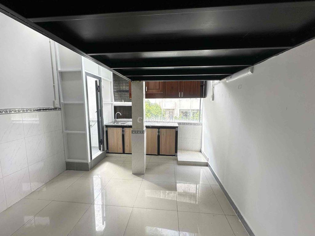 PHÒNG GÁC - TÂN HƯƠNG - TÂN PHÚ - Giá 3.6 triệu