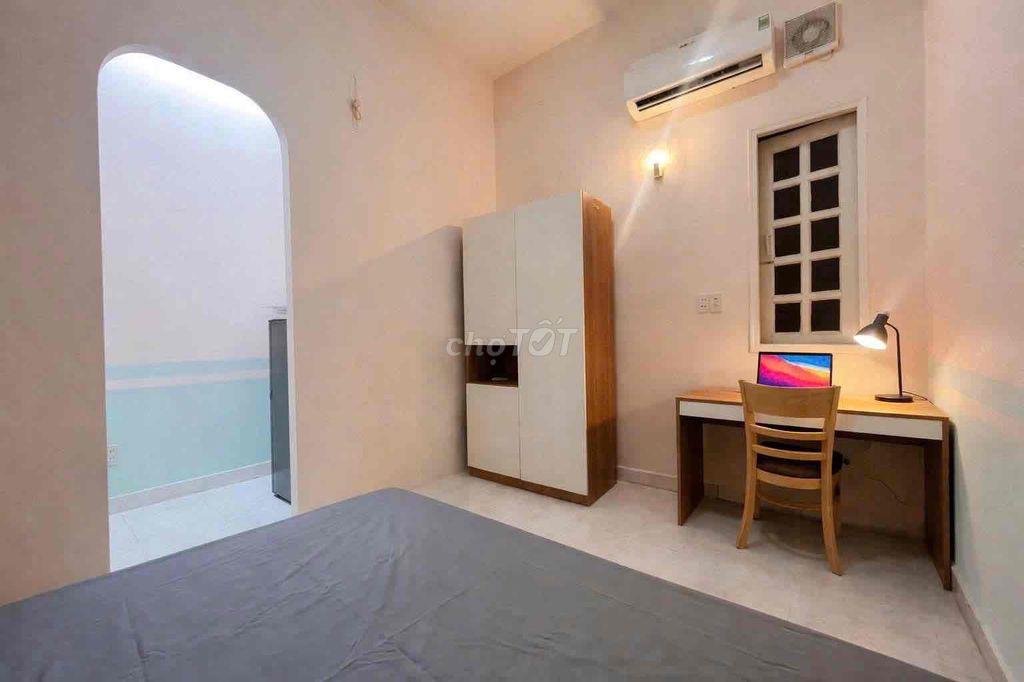 Phòng Giá Rẽ 2.8 Triệu Cộng Hoà - Có Gác