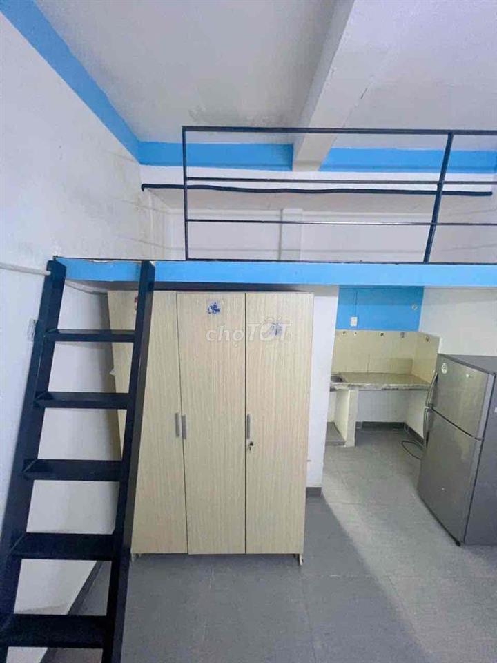 FULL NỘI THẤT - Cộng Hoà - Có gác - Giá 3.6 triệu