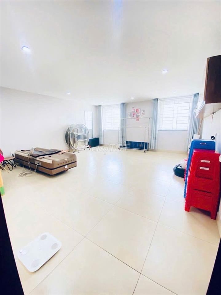 Cho thuê nhà MT 154 Phạm Văn Hai, Tân Sơn Hoà, Hồ Chí Minh 