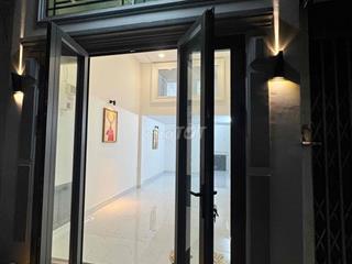 Cho Thuê Nhà nguyên căn xe tải đỗ tận cửa