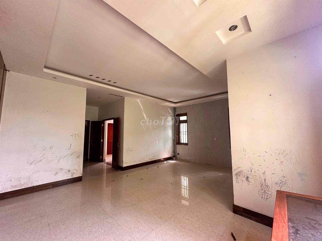 ✈️CHO THUÊ BIỆT THỰ KHU SÂN BAY DT: 20x20 PHƯỜNG 2 TÂN BÌNH