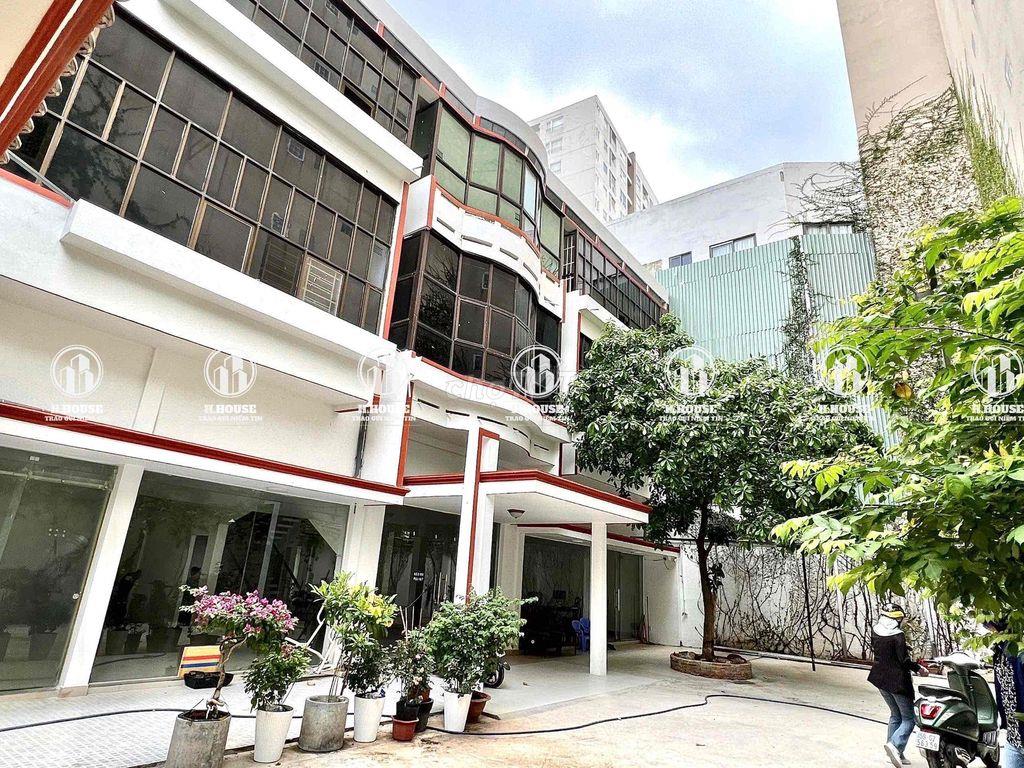 🔴*CỰC HIẾM*BIỆT THƯ NGAY SÂN BAY TÂN SƠN NHẤT 1000m2