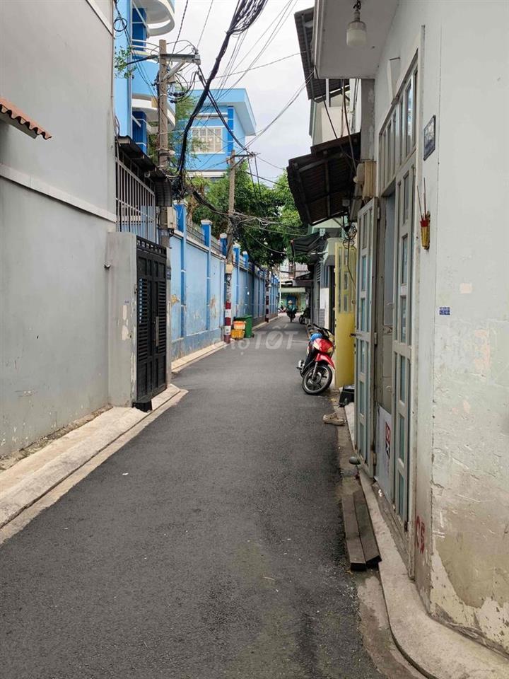 hẻm 55 Nguyễn Phúc Chu, P15, Tân bình, cho thuê nhà 4tr, mới keng