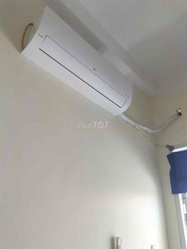 Cho thuê phòng lầu 2 ở Nguyễn Sỹ Sách 3,5tr/thg, có máy lạnh