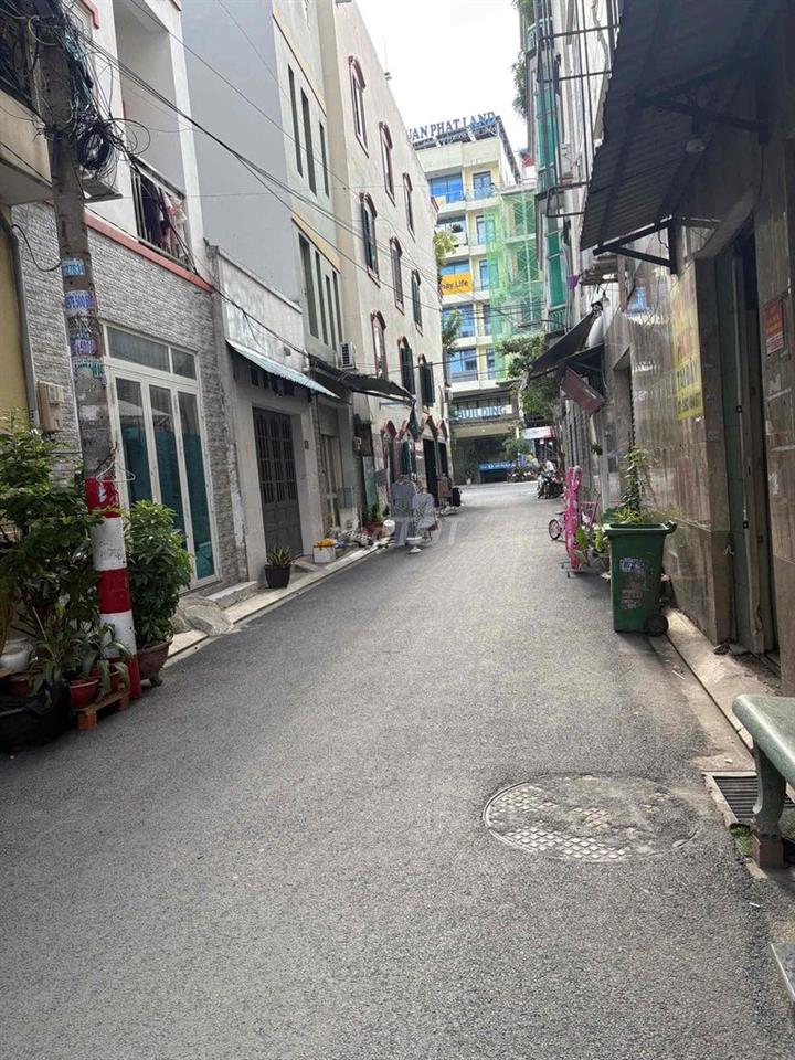 Cho thuê phòng 16m, mặt tiền hẻm rộng, có 1pn, giá 3,5tr/thg