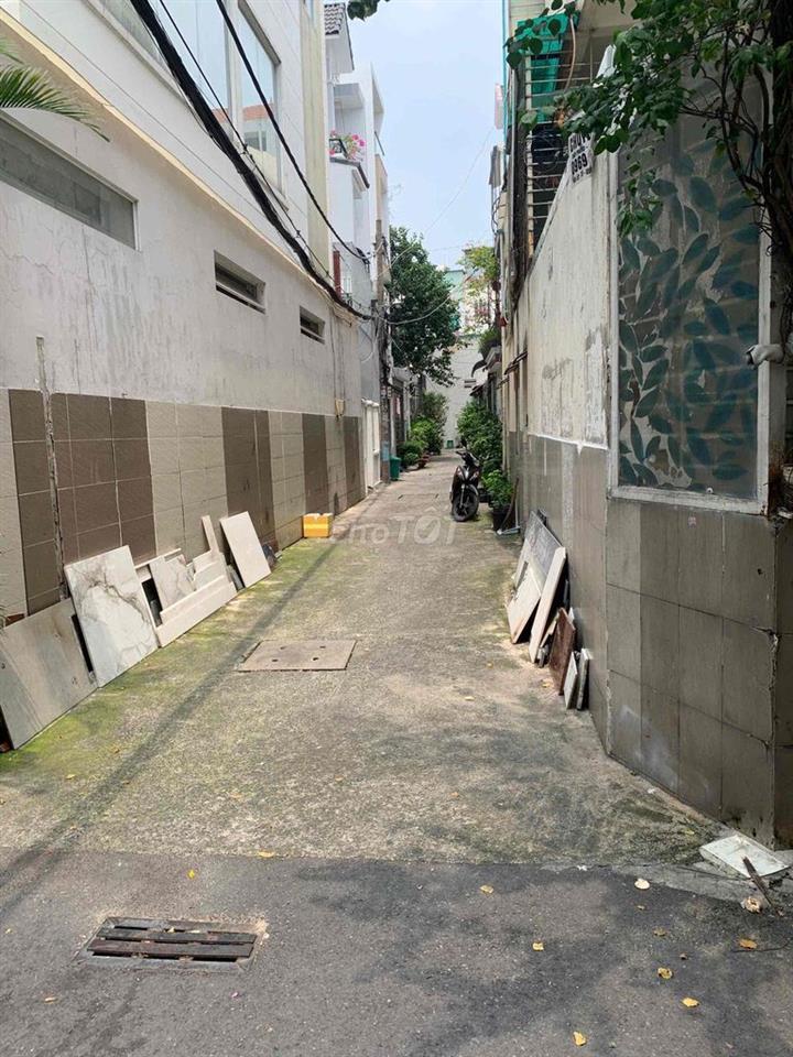 Cho thuê nhà Cống Lở 5,5Tr/thg, 2 lầu, 2pn, 3nvs, có ban công