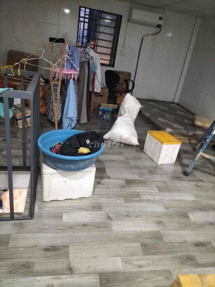 cho thuê nhà nguyên căn 4,5tr/tháng, Nguyễn Sỹ Sách, 1 pngu, 1 toilet