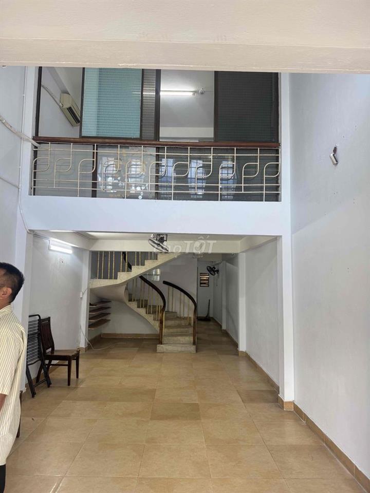 Nhà Thuê Hẻm Xe tải Lạc Long Quân Q 11  Hẻm xe tải thông cư xá  Phú Th
