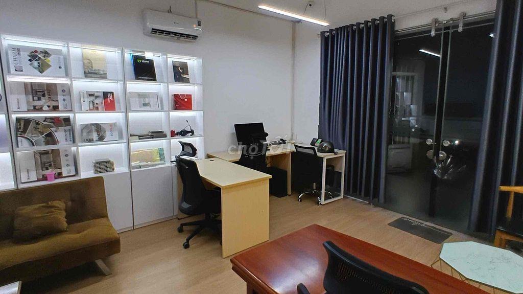 Cho thuê văn Phòng full nội thất hẻm xe tải đường Chế Lan Viên Tây Thạ