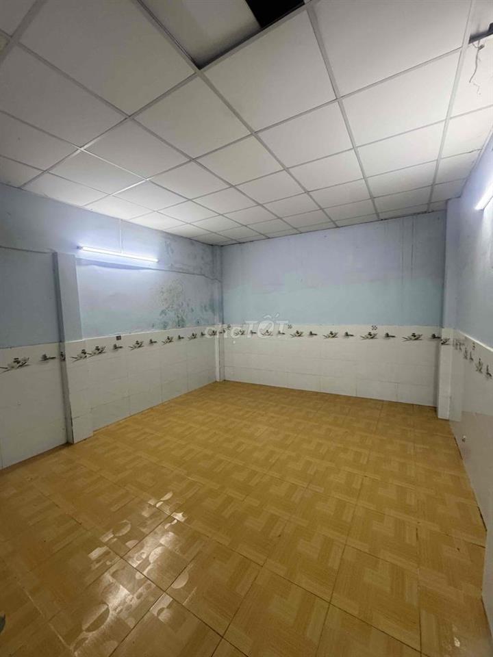 NHÀ CHO THUÊ  Hẻm 3gác đường Gò Dầu DT 4m x 21m 1pn lớn nhà sạch sẻ đẹ