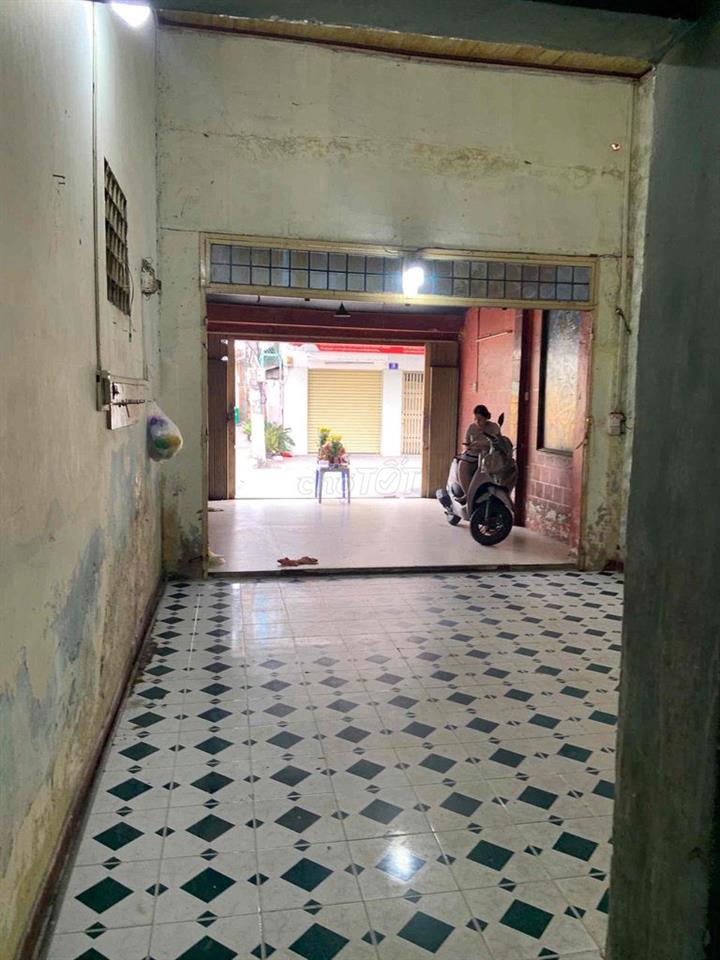 Nhà thuê mặt tiền kinh doanh thông Văn Cao f Phú Thạnh Tân phú ( đường