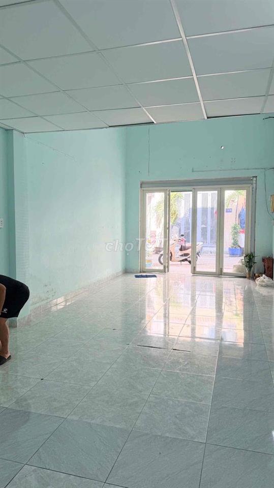 Nhà thuê hẻm 6m thông Phan Huy Ích f 15 Tân Bình  Dt 4x15m gác lửng 2