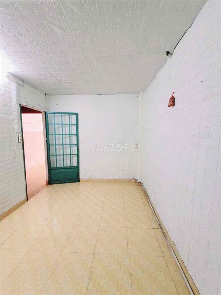 NHÀ CHO THUÊ Mặt Tiền Tây Sơn Tân Phú Gần chợ Tân Hương ,, Nhà Thờ  DT